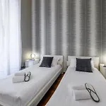 Borromei, 11 - Eleganza In Pieno Centro Apartment