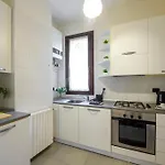 Apartment Borromei, 11 - Eleganza In Pieno Centro Milan