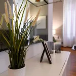 Borromei, 11 - Eleganza In Pieno Centro Apartment Milan