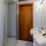 Borromei, 11 - Eleganza In Pieno Centro