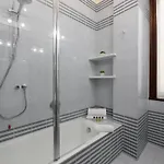 Borromei, 11 - Eleganza In Pieno Centro Apartment Milan