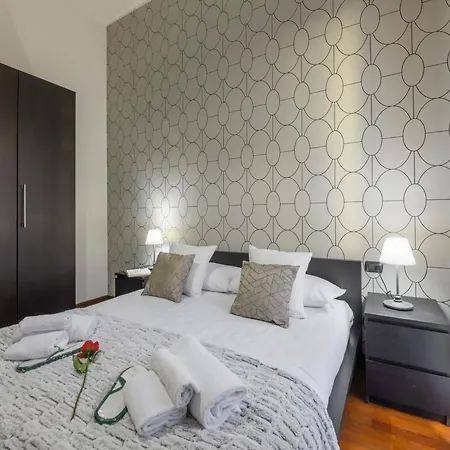 Borromei, 11 - Eleganza In Pieno Centro * Μιλάνο