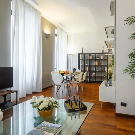 Borromei, 11 - Eleganza In Pieno Centro Διαμέρισμα *
